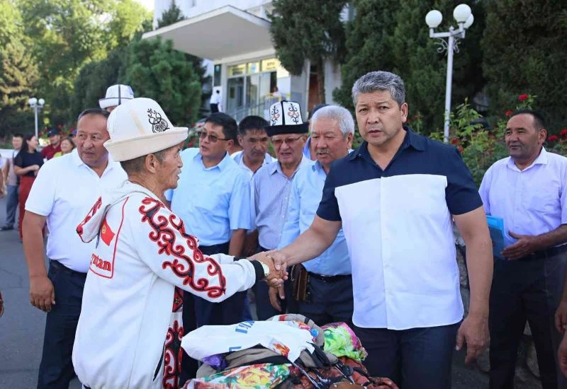 Eski antrenör Dünya Göçebe Oyunları için Kırgızistan’dan Türkiye’ye bisiklet turuna çıktı
