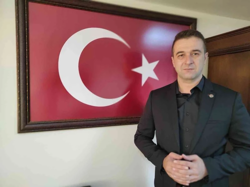 Sağlık çalışanına makasla saldırdı
