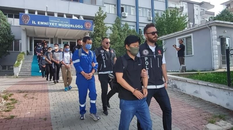 Gemide yakalanan 242 kilogram kokainle ilgili 4 yabancı tutuklandı
