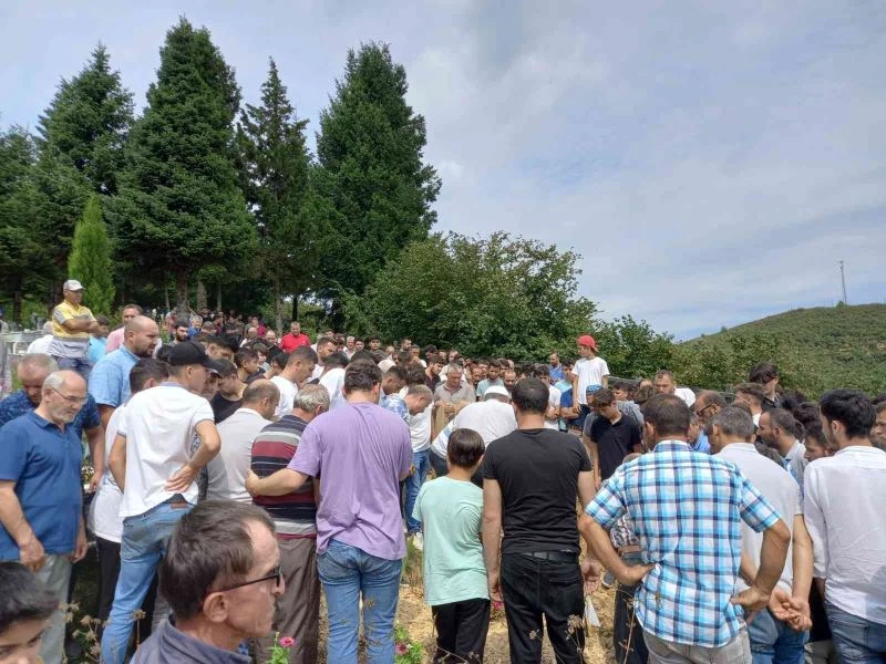 İşe başladığı gün kaza geçiren moto kurye hayatını kaybetti
