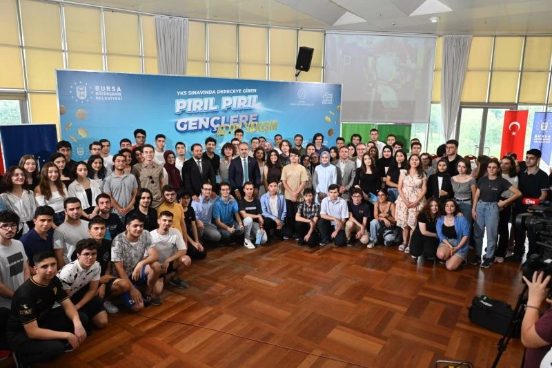 Bursa’nın gurur tablosu ödüllendirildi
