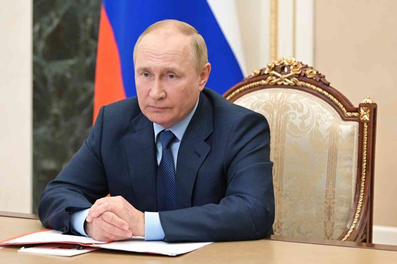 Rusya Devlet Başkanı Putin’den İngiltere’nin yeni hükümdarı Kral 3. Charles’a tebrik
