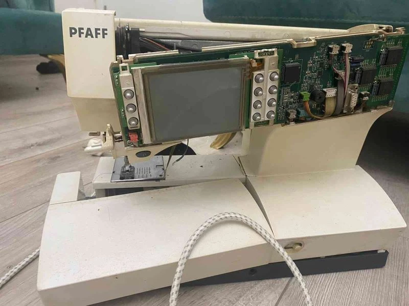 (Özel) Madde bağımlısı genç, 85 yaşındaki anneannesini dövdü, kız kardeşi isyan etti
