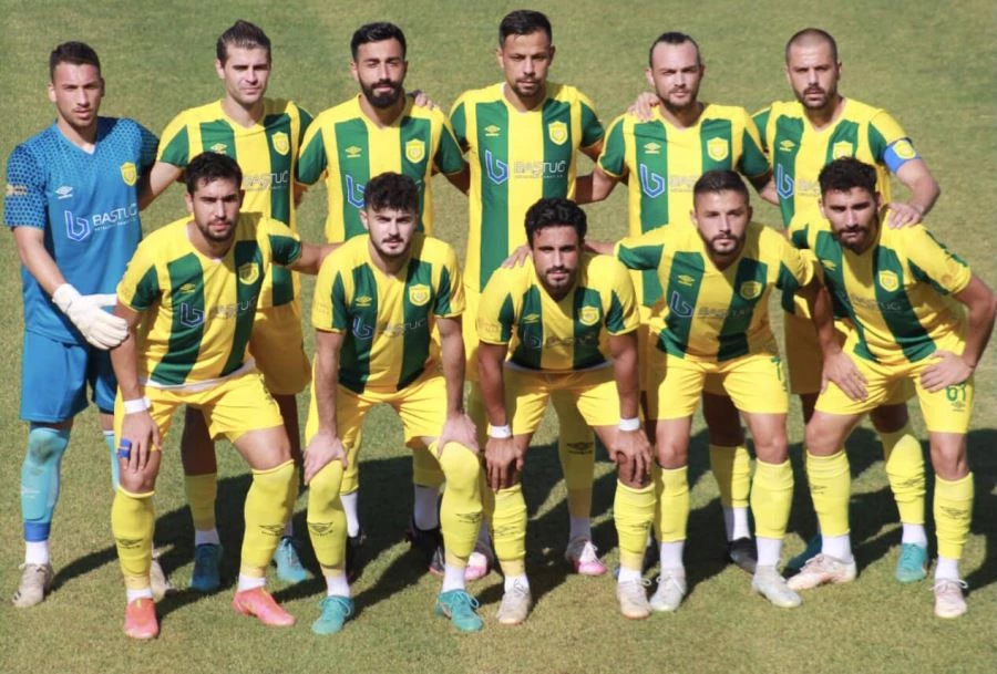 Osmaniyespor- Hopaspor karşısında coştu:5-0