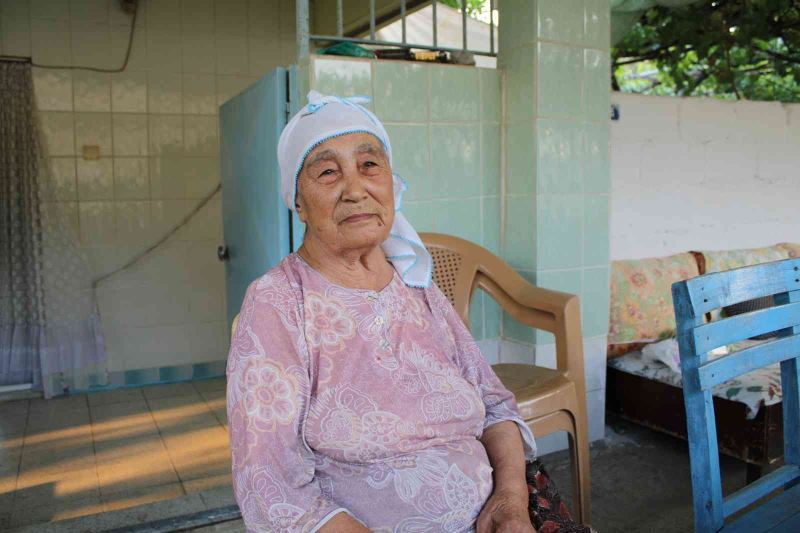 Almancı Saliha Teyze’den gurbetçilere nasihat: “Hatamı 84 yaşında fark ettim”
