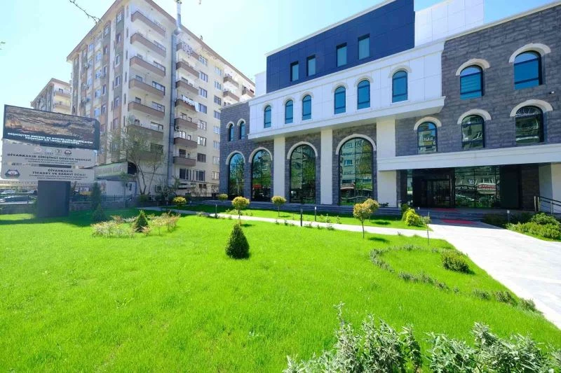 Diyarbakır’da STK’lardan DTSO’nun erken seçim kararına tepki
