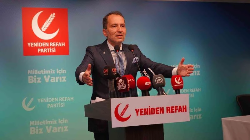 Yeniden Refah Partisi Genel Başkanı Erbakan: “(Tunç Soyer) Şanlı ecdadımıza dil uzatanların özür dilemelerini bekliyoruz”
