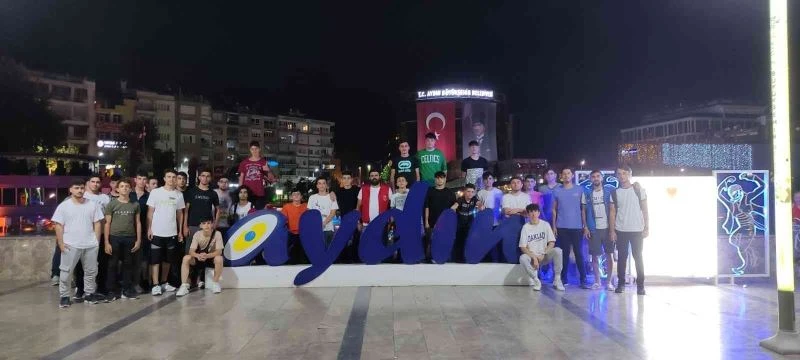 Siirtli gençler Aydın’ı keşfetti
