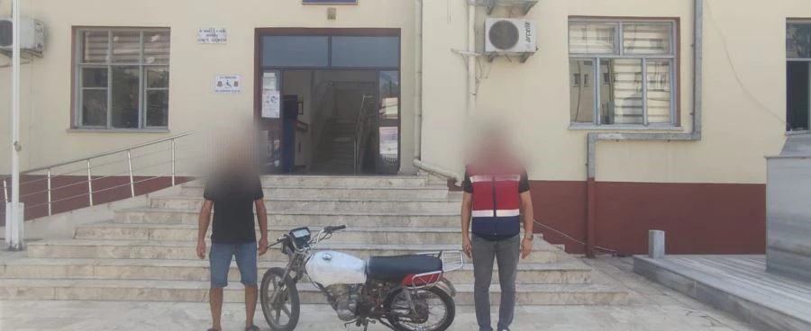 Çalınan motosiklet bulunarak sahibine teslim edildi