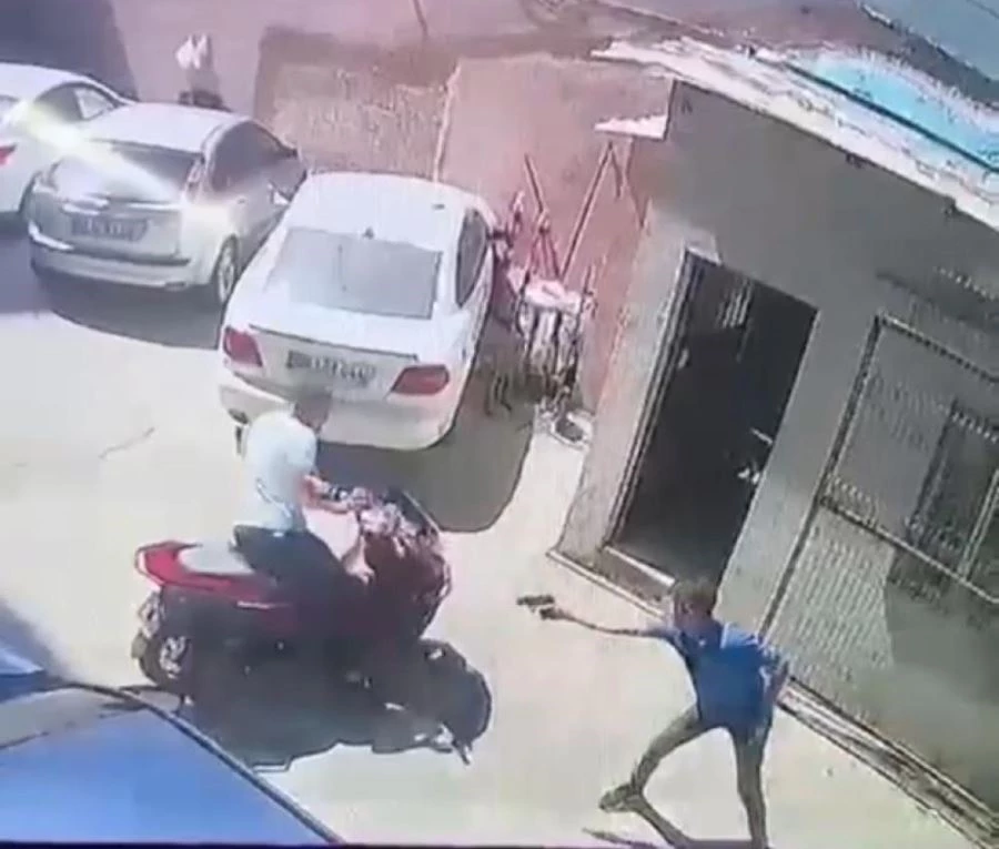 Katilini terlikle kovaladı