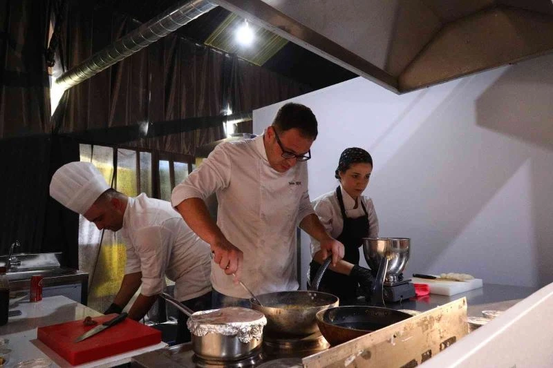 Gastroantep dolu dolu geçiyor
