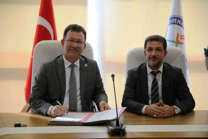 Şırnak Üniversitesi’nde rektörlük devir teslim töreni yapıldı
