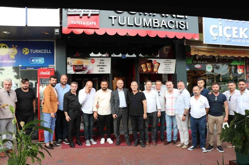 Başkan Keleş ve ekibine çarşı merkezinden tam destek
