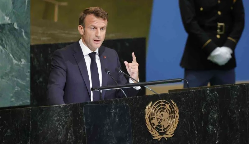 Macron, Rusya’nın Ukrayna’yı işgalini “emperyalizme” dönüş olarak nitelendirdi
