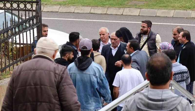 Canice katledilen Ayşegül’ün duruşması savaş alanına döndü
