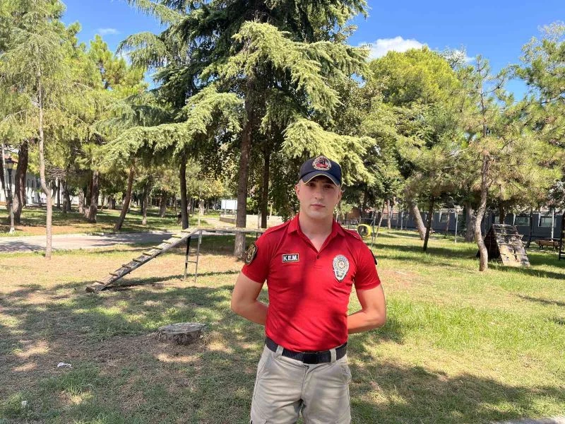 Asayiş köpeklerinin rehine kurtarma  operasyonu ve saldırı eğitimleri gerçeğini aratmadı
