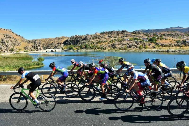 Türkiye Bisiklet Şampiyonası’nın ilk gün etapları tamamlandı
