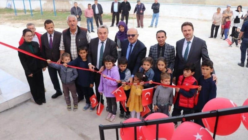 Atıl durumda olan köy okulunda eğitim güneşi doğdu
