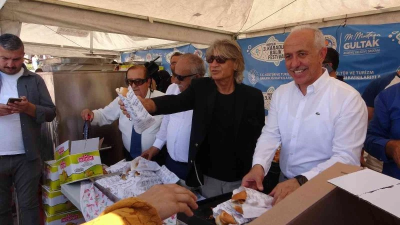 Mersin’de Karaduvar Balık Festivali coşkusu
