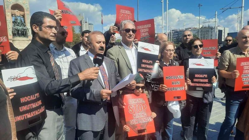 Ermenistan’ın Azerbaycan’a saldırılarını protesto etmek isteyenler Taksim’de toplandı
