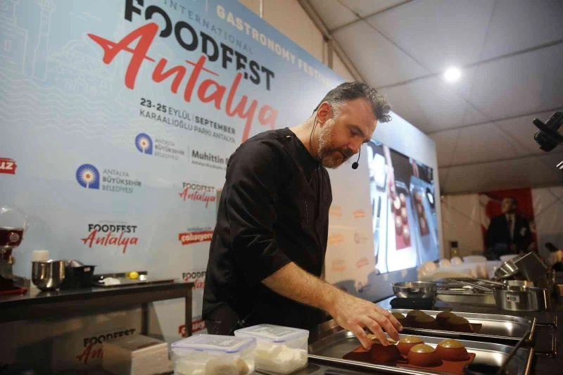 Gastronominin kalbi Antalya’da atıyor
