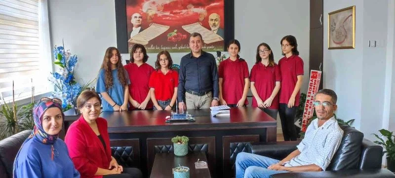 Kumlucalı lise öğrencileri İtalya yolcusu
