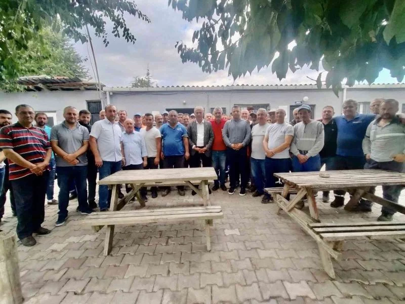 Başkan Yaman işçilerin talebini dinledi
