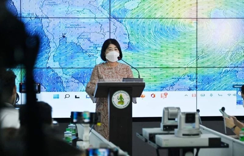 Tayland’da Noru Tayfunu alarmı
