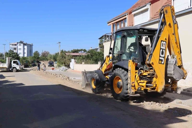 Dallıca’da yollar yenileniyor
