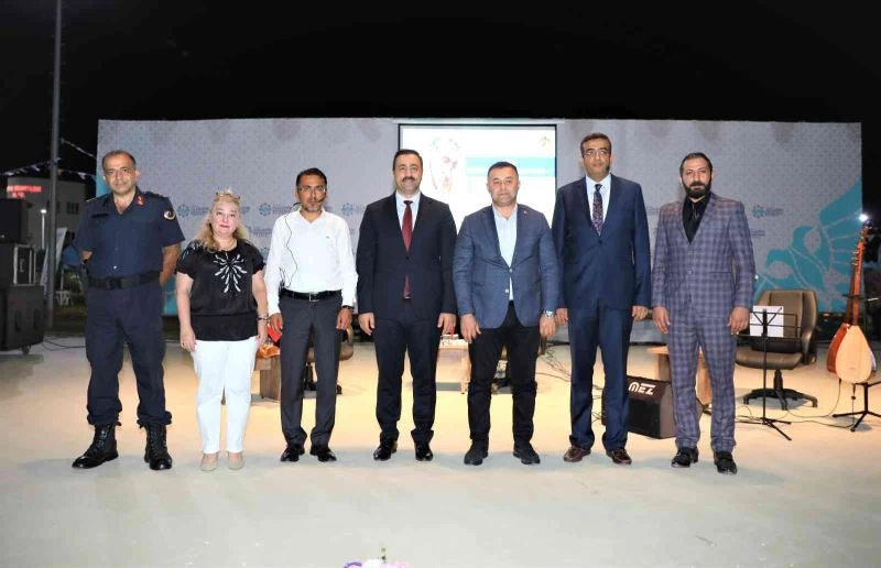 Ünlü şairin oğlu Enderhan Karakoç: 