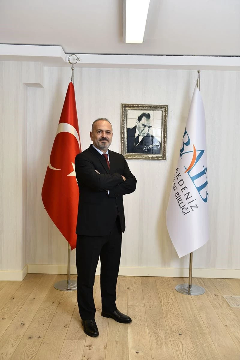 Batı Akdeniz ihracatı 8 ayda geçen yılın aynı önemine oranla yüzde 5,14 arttı
