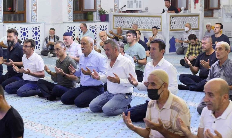 Yenişehir’de kurtuluş etkinlikleri ve Altın Biber Festivali başladı
