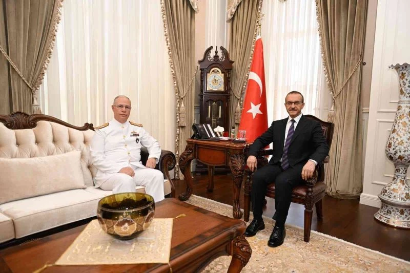 Donanma Komutanı Koramiral Kadir Yıldız göreve başladı
