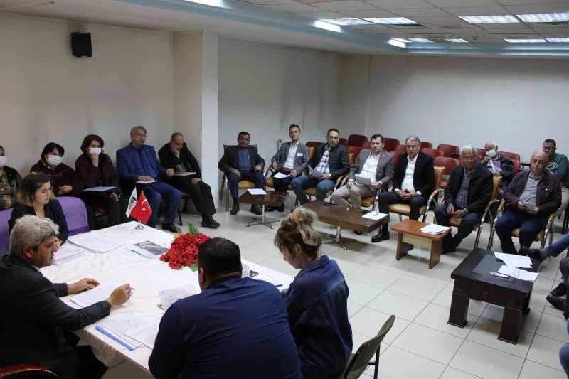 Kampçıların yeni adresi olacaktı, Karacasu Belediye başkanı Erikmen, öksüz bıraktı
