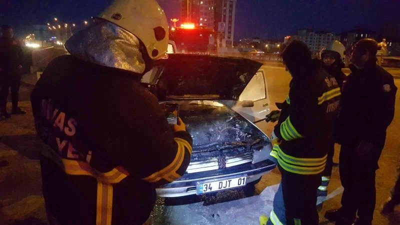 Akaryakıt istasyonundan çıktı, kısa bir süre sonra yandı
