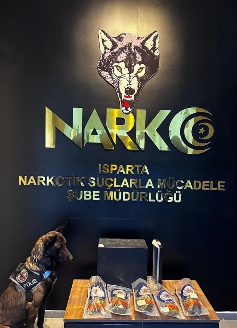 Bilgisayar kasasında uyuşturucu madde ele geçirildi
