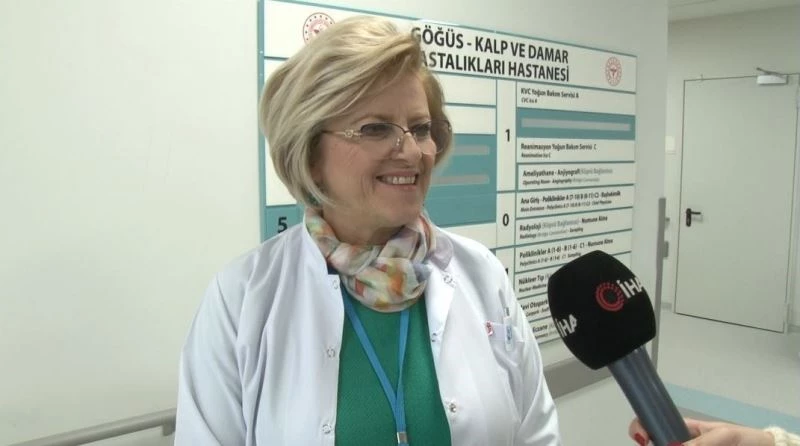 Prof. Dr. Kurt: “HIV virüsü vücudun bağışıklığını hızlı bir şekilde düşürdüğü için Tüberküloz mikrobu aktif hale geliyor”
