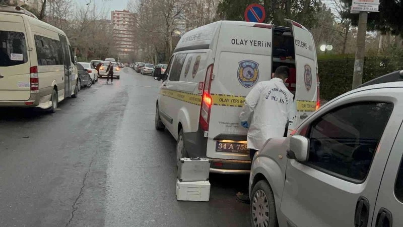 Bakırköy’de 64 yaşındaki kadın 12’nci kattan düşerek hayatını kaybetti
