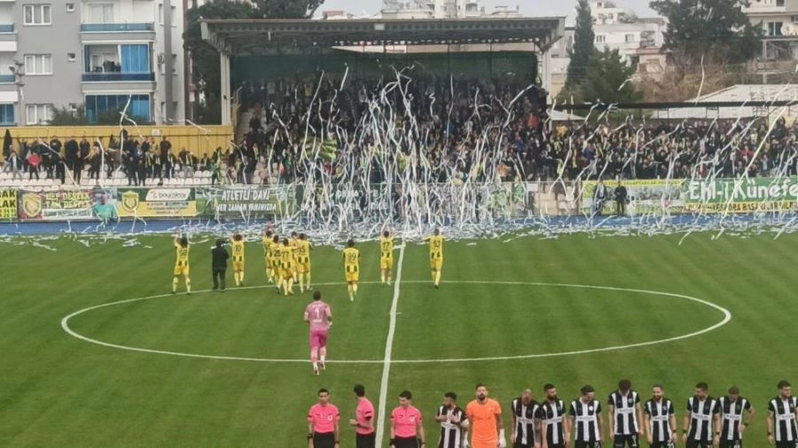 Osmaniyespor uzatma dakikalarında galibiyeti kaçırdı:1-1