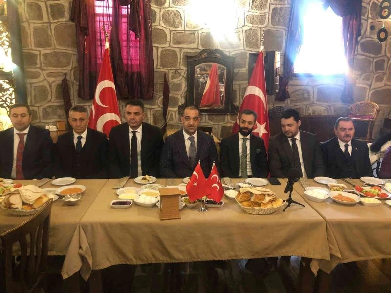 MHP Erzurum İl Başkanlığına atanan Yurdagül: “Türkiye’de şehrimizi bir adım daha ileriye nasıl taşıyabiliriz onun gayreti içerisinde olacağız”
