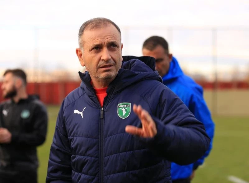 Efeler 09 SFK Teknik Direktörü Kanber: 