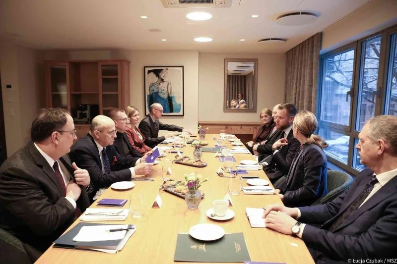 Polonya Dışişleri Bakanı Zbigniew Rau: 