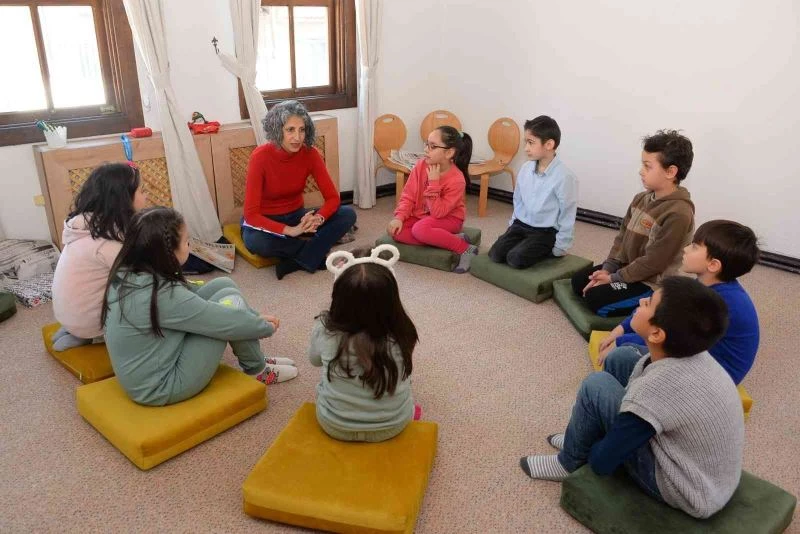 Bozüyük Belediyesi Sanatevi Sömestir Atölyeleri 