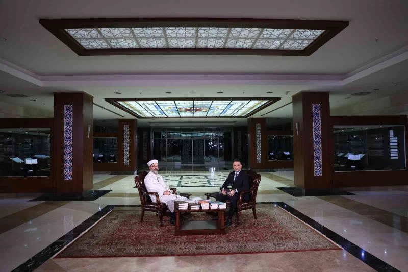 Diyanet İşleri Başkanı Erbaş: “İsveç’teki Türkiye büyükelçiliğinin önünde yine bu saldırının yapıldığı yerde Kur’an’a saygı programı yapılacak”
