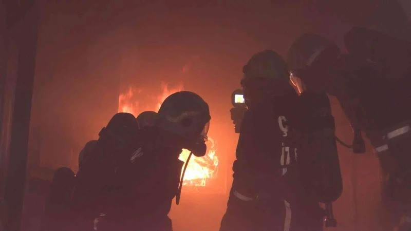 Çorum Belediyesi İtfaiye Teşkilatından ateş savaşçılarına eğitim
