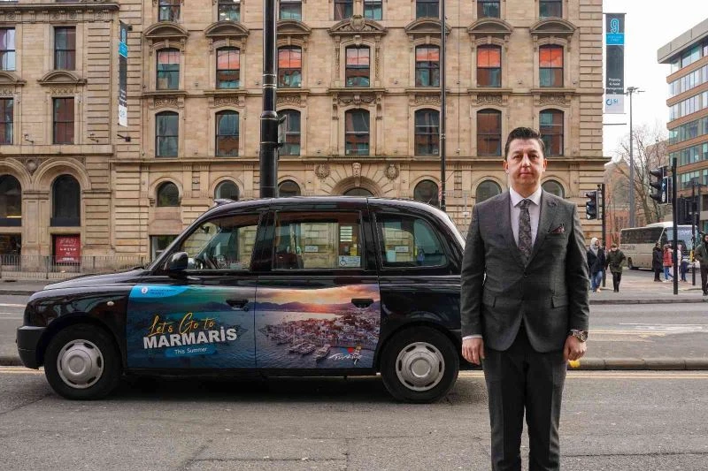 İngiltere’deki taksiler Marmaris fotoğraflarıyla süslendi
