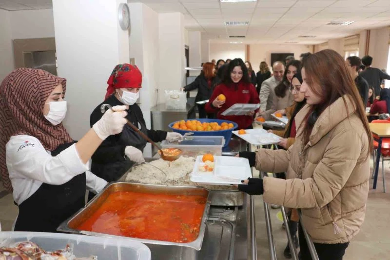 Sivas’ta 31 bin 347 öğrenci, Milli Eğim Bakanlığı tarafından uygulanan ücretsiz yemek programından yararlanacak
