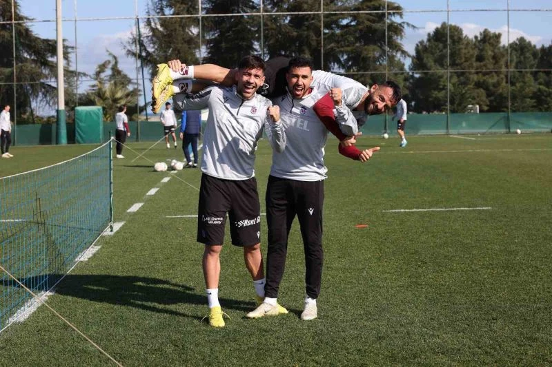 Trabzonspor’da Siopis neşe kaynağı oldu