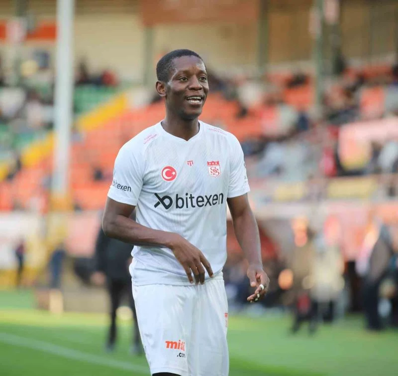 Max Gradel gol sayısını 8 yaptı