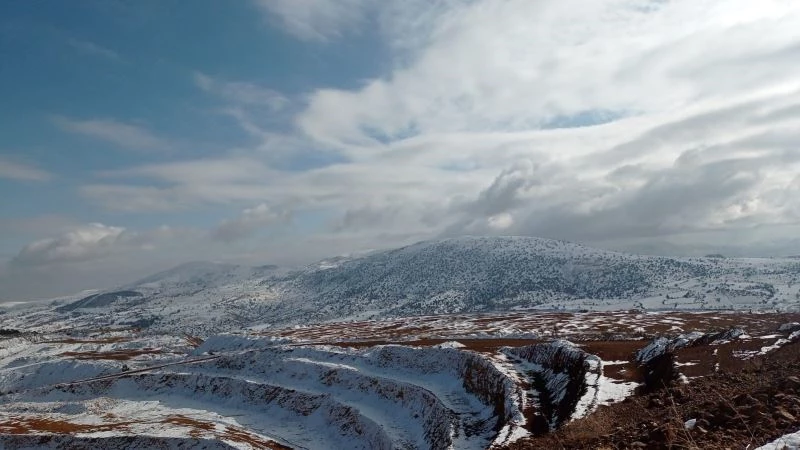 Karaçam’dan seyrine doyumsuz kar manzaraları
